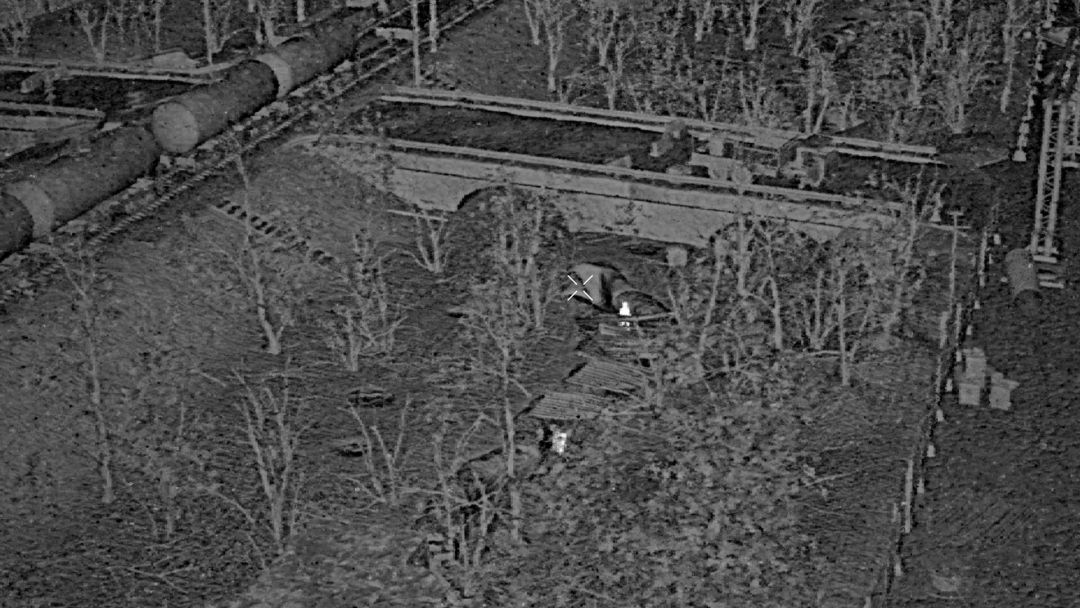 FPV Kamikaze Drone游戏截图