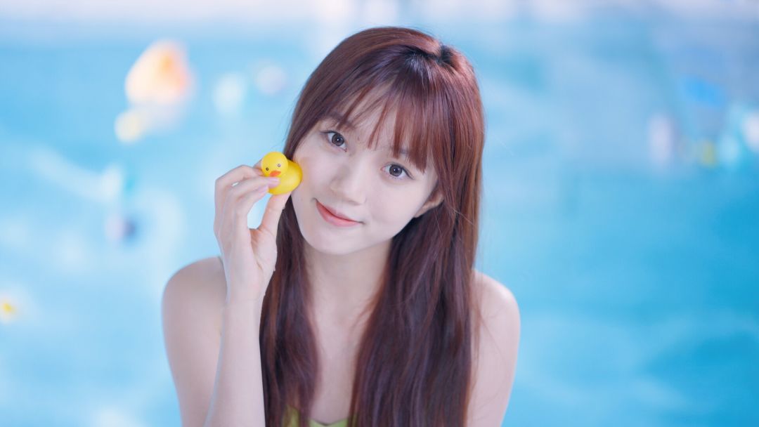 哎呦!这么多美女呀!游戏截图
