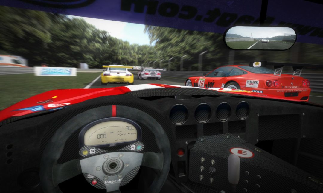GTR - FIA GT Racing Game游戏截图