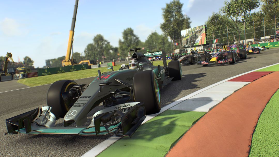 F1 2015游戏截图