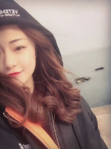 红警女军官档案丨重情重义的花艺女神“初丶小不点”