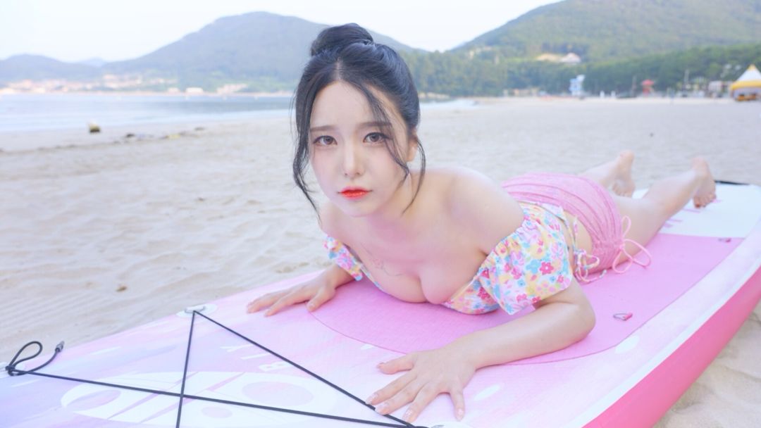哦莫!美女们的闪婚修罗场游戏截图