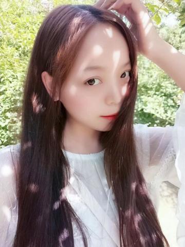 【精选作者专访】这个小姐姐很认真——柚茶