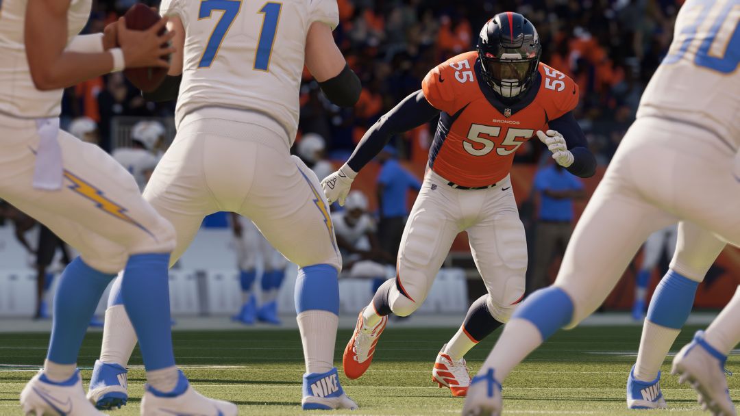 《Madden NFL 22》游戏截图