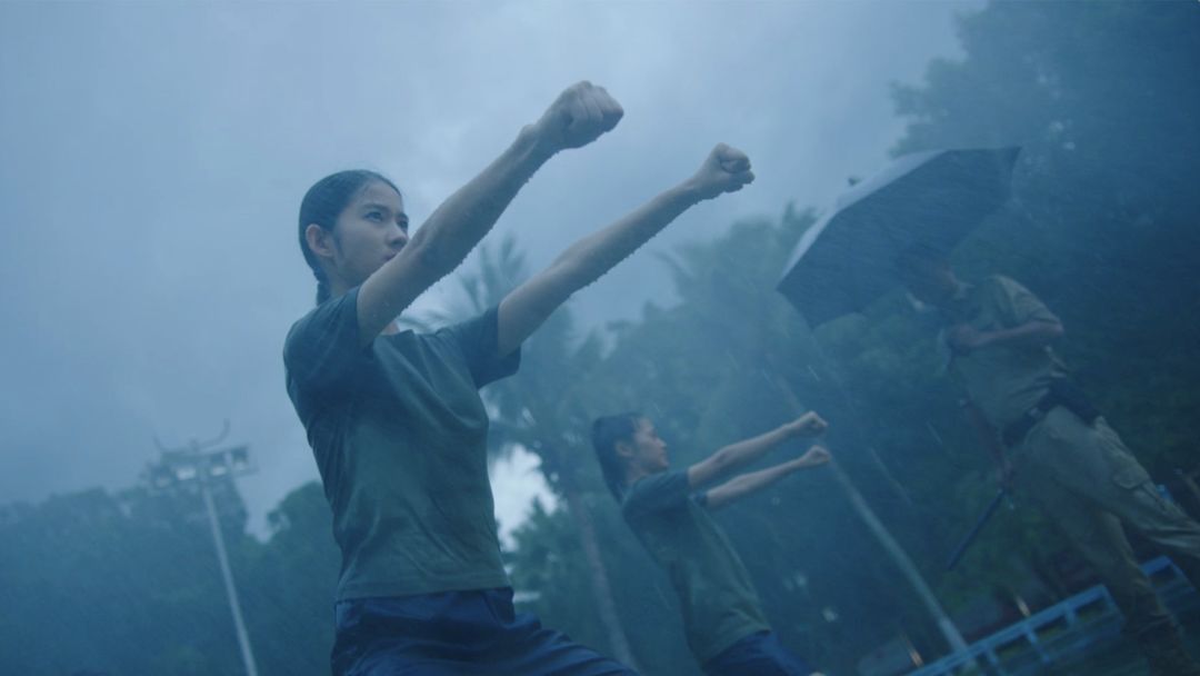 飞越13号房游戏截图