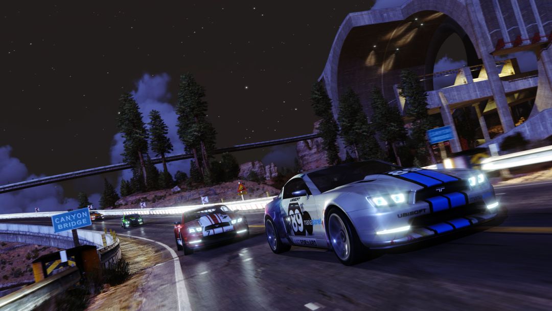 TrackMania² Canyon游戏截图