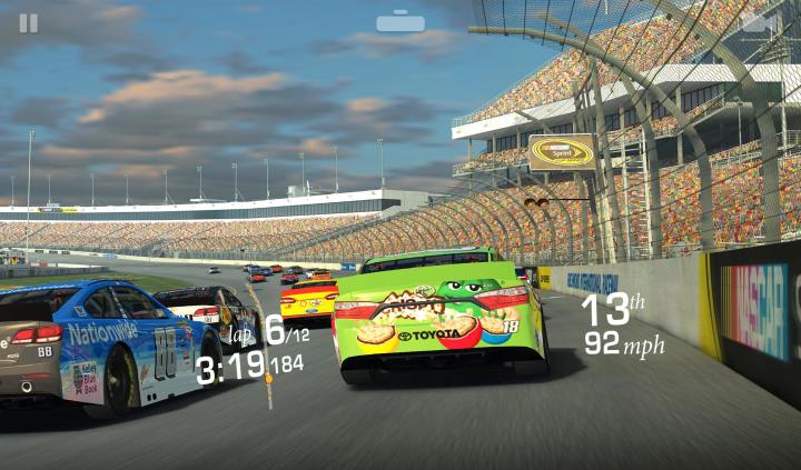 Real Racing 3截图