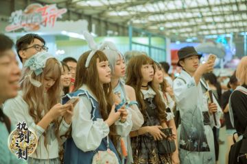 《执剑之刻》萤火虫漫展圆满落幕，希望每一次相遇都能为你带来美好回忆