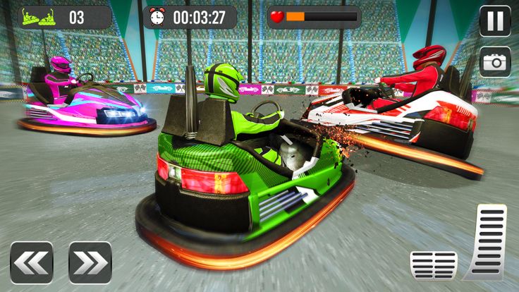 Bumper Car Crash Stunt Race 3D游戏截图