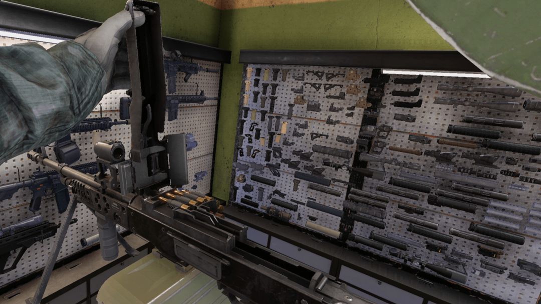 Contractors Showdown : ExfilZone游戏截图