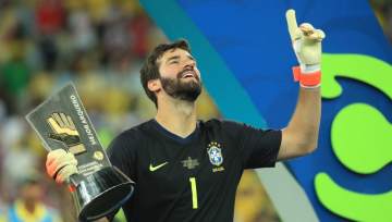 巨星来袭 | 巴萨的欧冠梦魇——阿利森