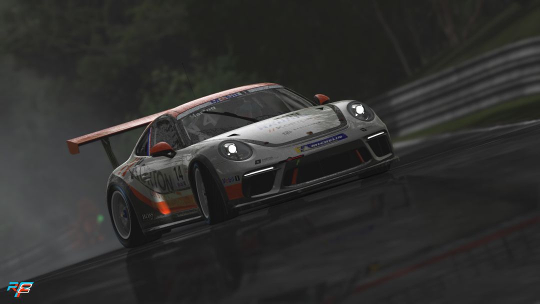 rFactor 2游戏截图