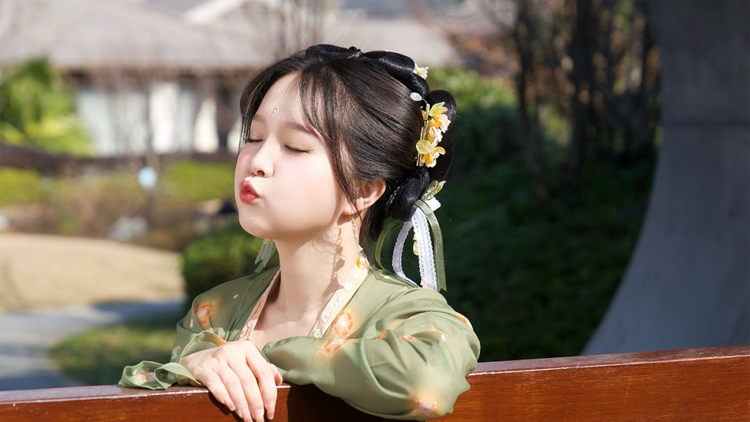 超级星探游戏截图