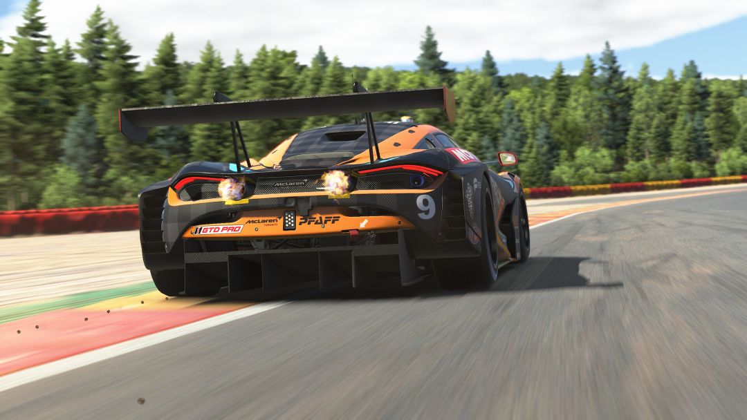 iRacing游戏截图