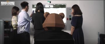 渡鸦广播站背后的故事：认真倾听每位幸存者的声音