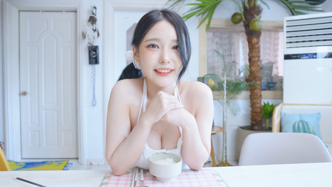 哦莫!美女们的闪婚修罗场游戏截图