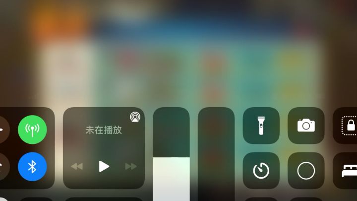 偶然遇到自爆没有死截图