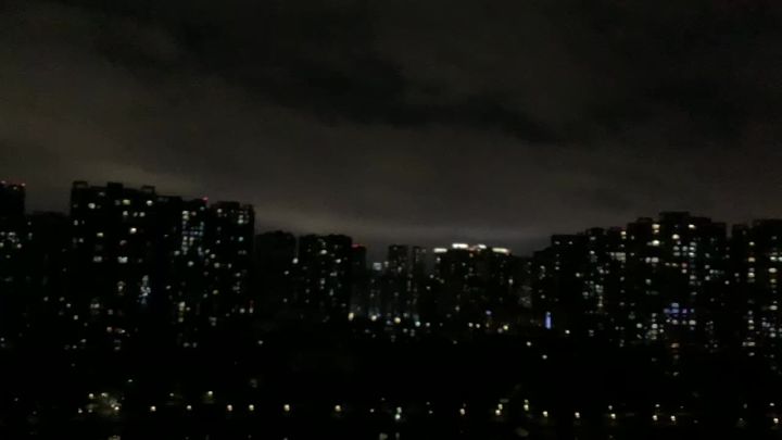 成都今天晚上截图
