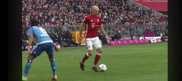 阿尔扬·罗本(Arjen Robben)截图