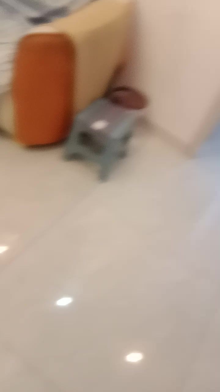 video-3917846