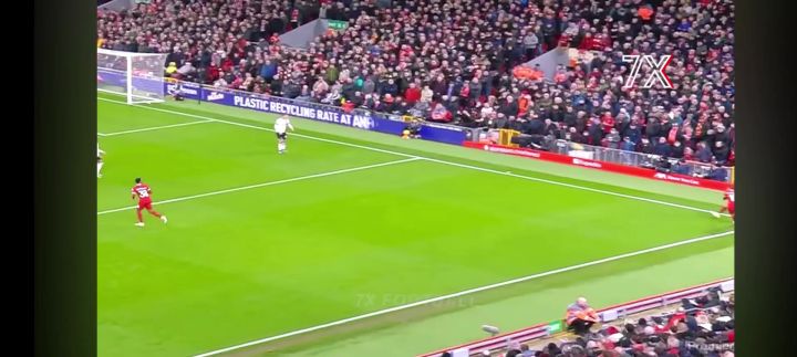 维吉尔·范迪克(Virgil van Dijk)截图