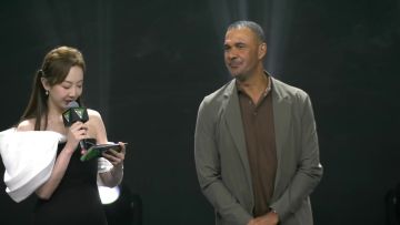 古利特亲临FC PRO足球时间嘉年华现场，为FC足球世界打call