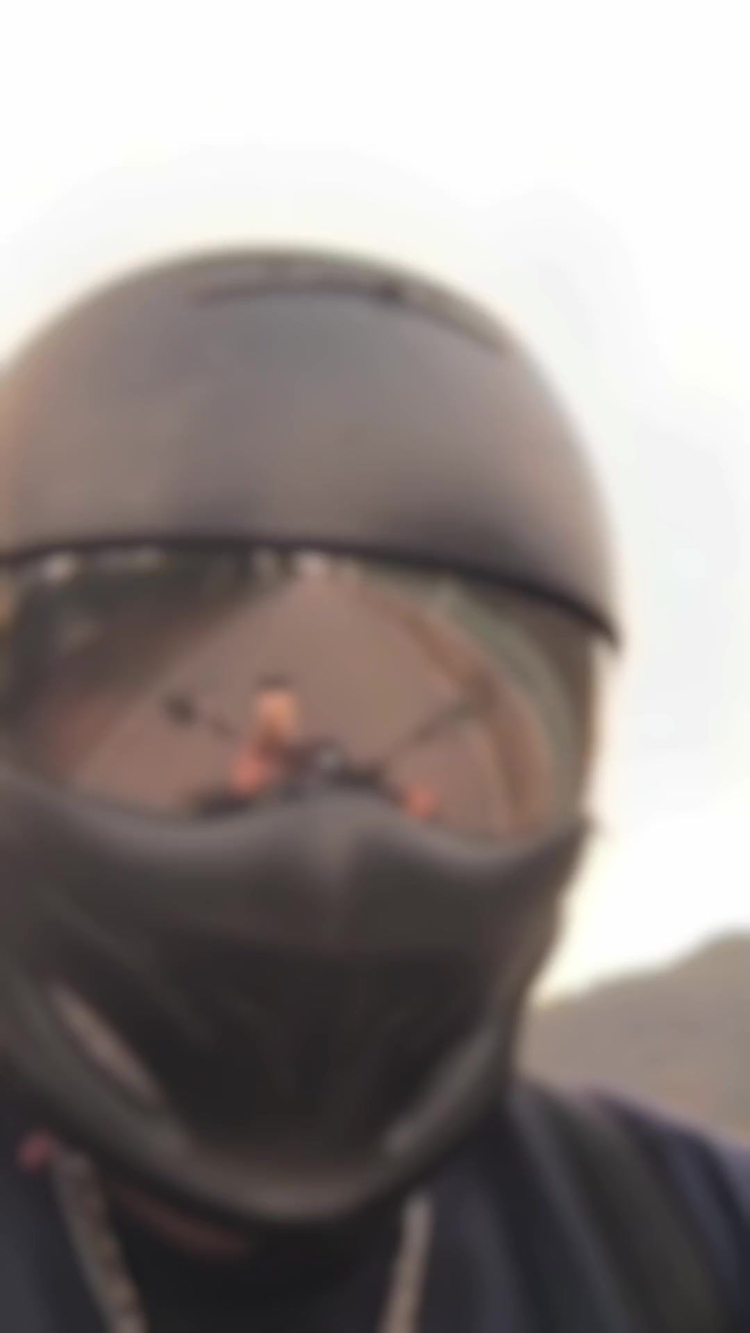 video-4008473