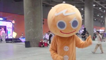 勇敢饼干的萤火虫Vlog，即将上线！