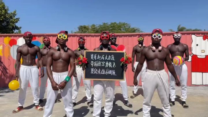 我有一杯酒，可以慰风尘。一区旅团《檀宫》火爆招人！ID:100195截图