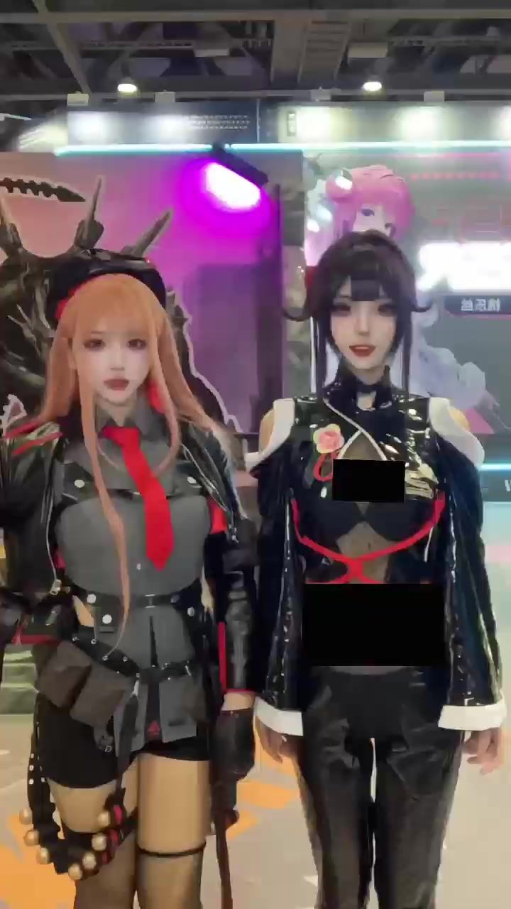 【萤火虫漫展】这么好看的居然有两个截图