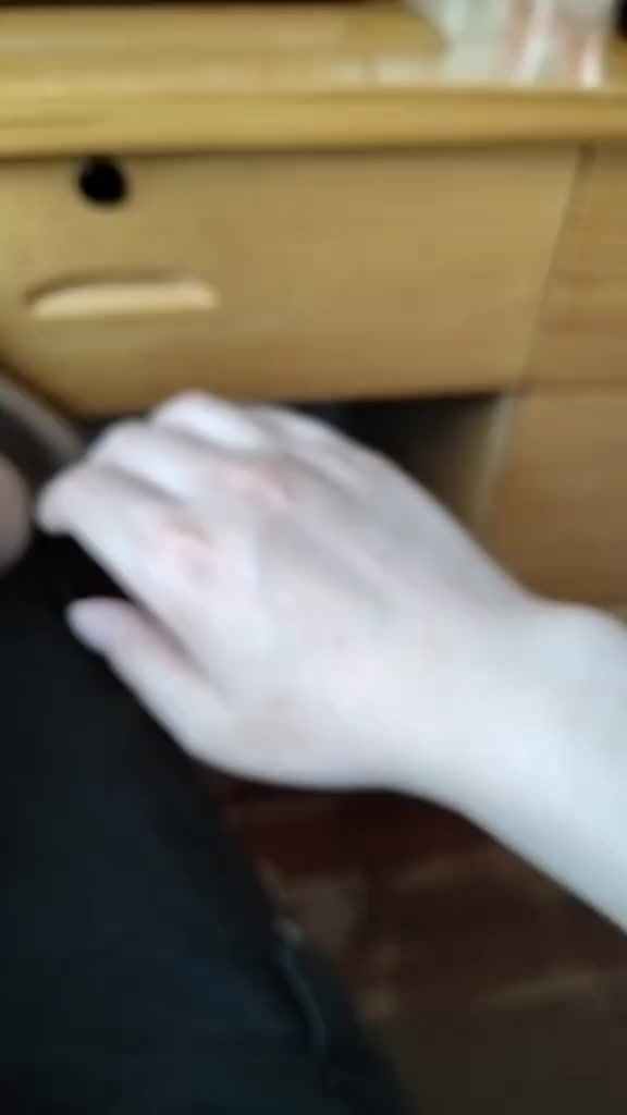 神坡农二的手比好多男生都好看小说男主的手好可爱啊手控男孩可爱截图