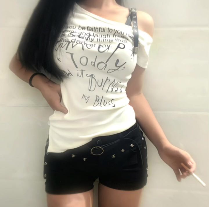 老师教我的全忘了,社会教我的铭记于心截图