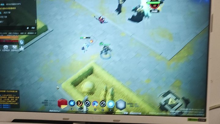 这危城各种bug你就玩吧截图
