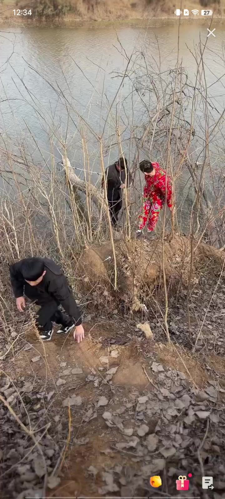 张牌牌要给张小强发信号截图