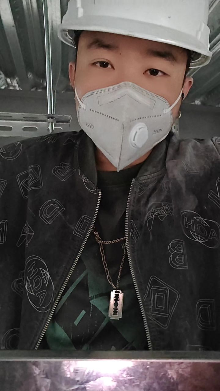 游戏先放一放 露个脸整个活截图