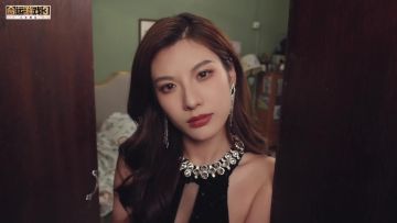 “两只眼睛不许乱看，盯着我的眼”