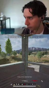 离谱哥4枪3杀！