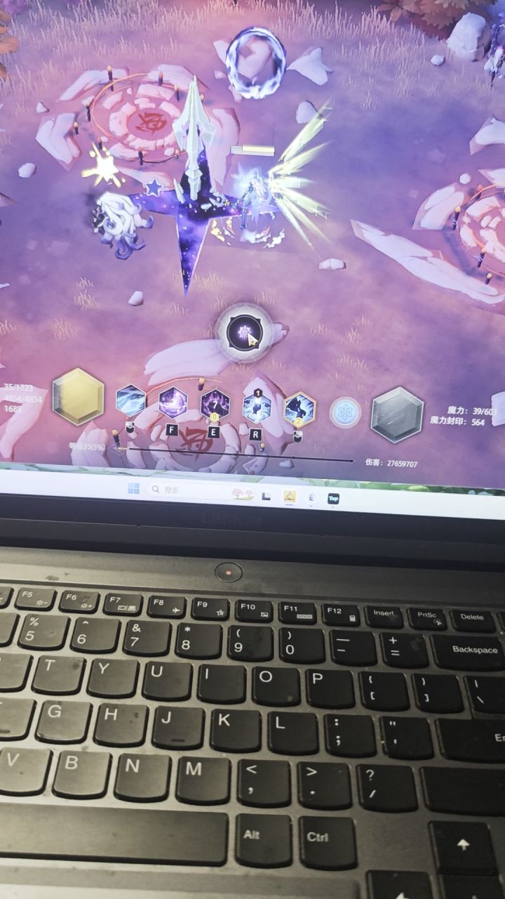 这怎么卡住了。卡在界面了。截图