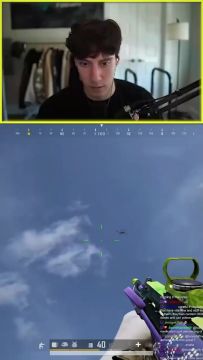 AUG + AWM = 无敌的离谱哥！