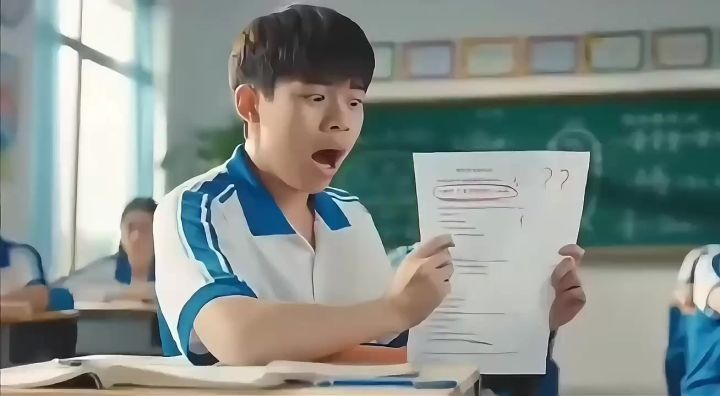 校园搞笑剧情截图