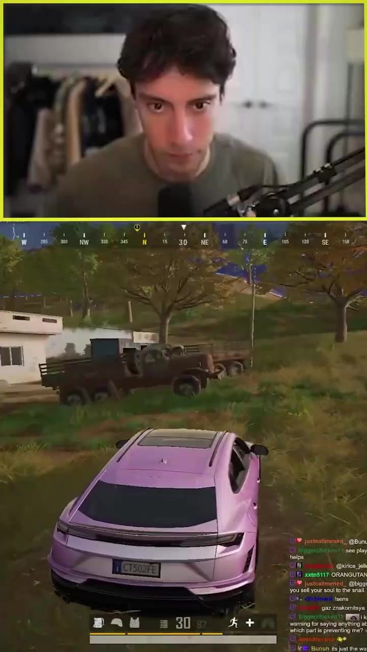 PUBG离谱哥一穿六!!截图