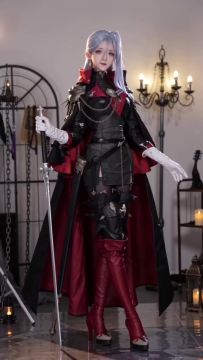 索菲亚COSER（AI）