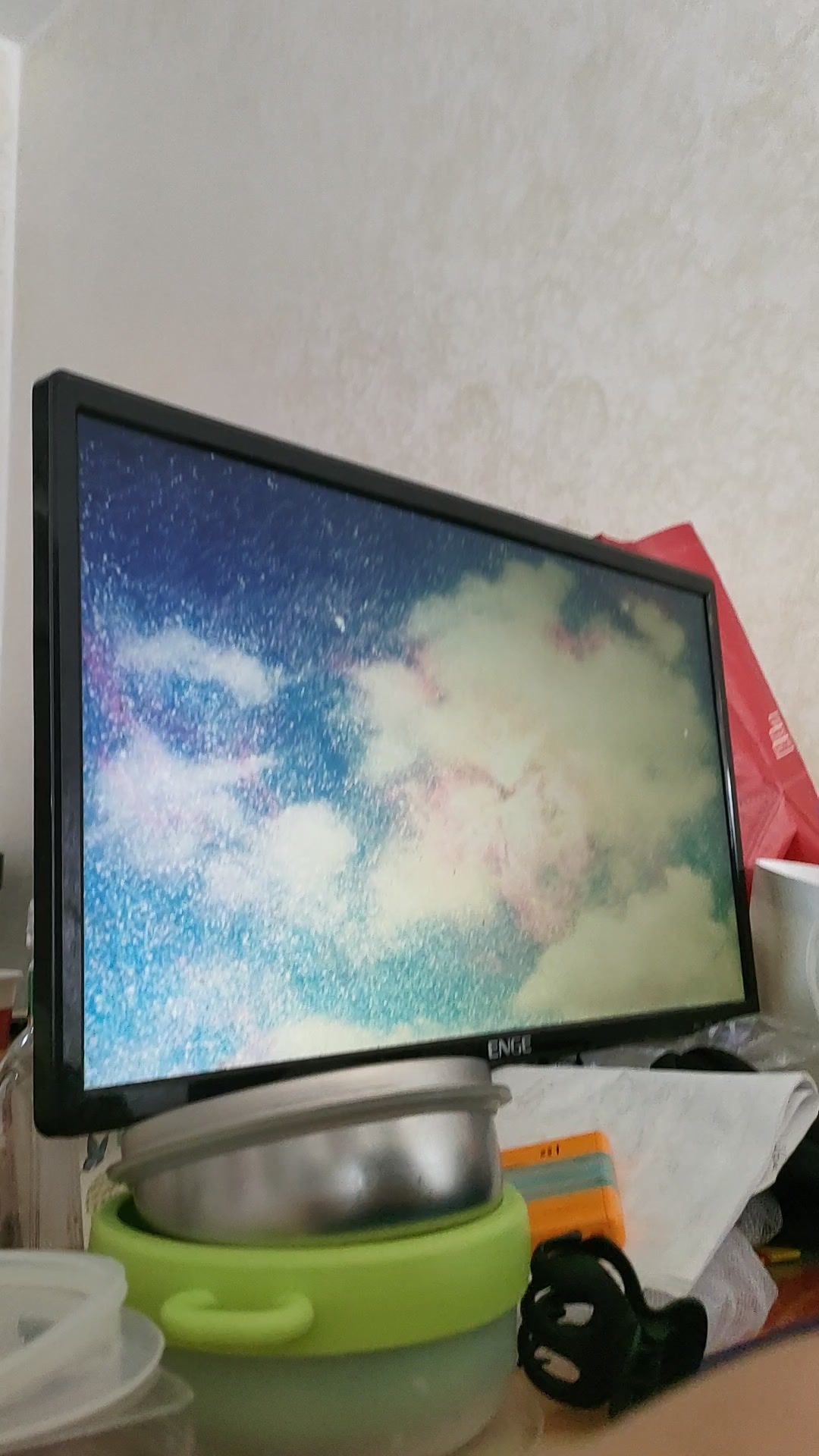 video-5643528