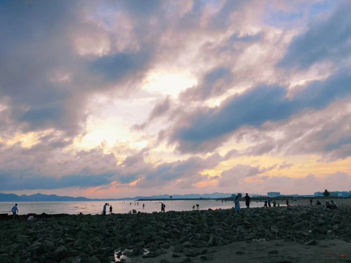 海边很浪漫 下次我约你截图