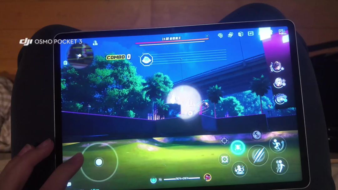 video-5701708