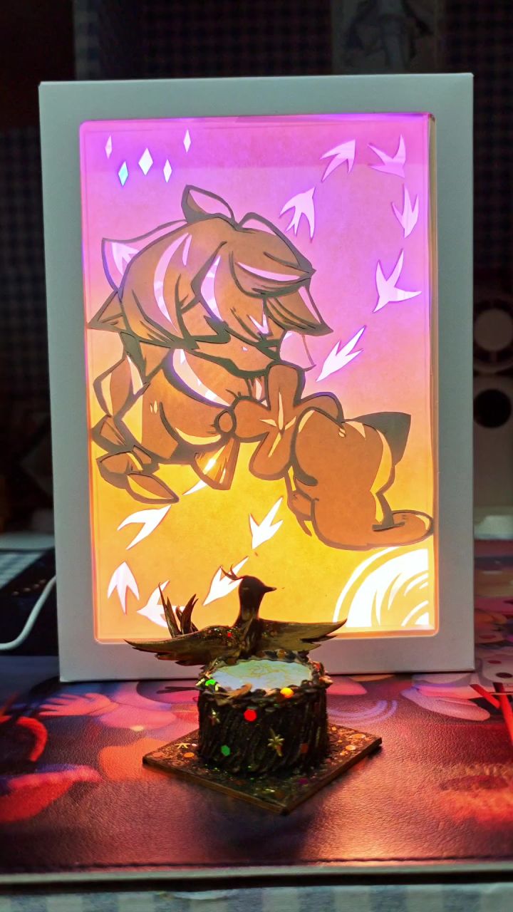 太阳神鸟纸雕灯(是和我家小肥猫的互动)截图