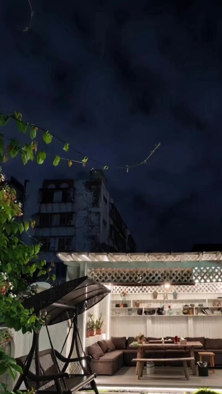 美术概念图熬夜做一个潮汕神话独立游戏这场景你敢信是AI辅助的吗截图