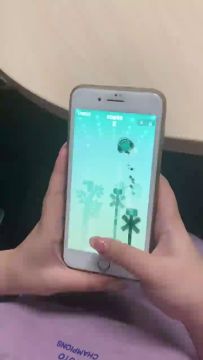球球的运营小姐姐竟然是combo狂魔？