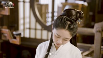 【精彩视频】古灵精怪的松松在课堂上竟然做了这件事！？