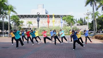 一起跳舞吧|高校“红鼻子们”活力来袭，庆祝摩尔庄园六一上线！